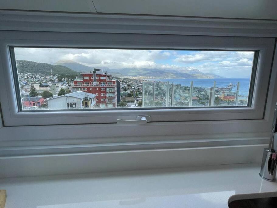 Ocean & Mountain View Διαμέρισμα Ουσουάια Εξωτερικό φωτογραφία